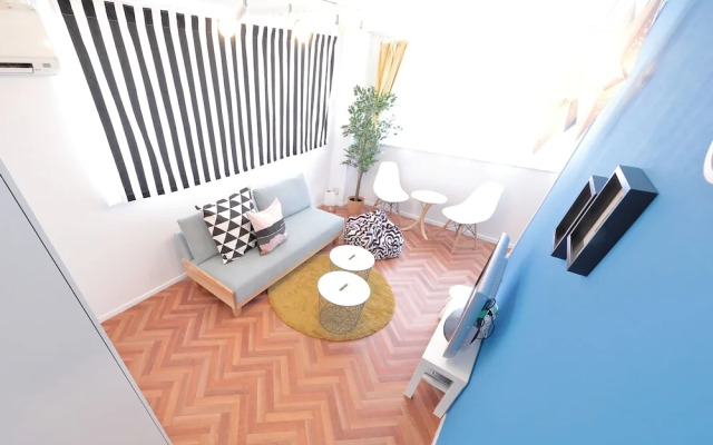 Vivid Zebra House - 197-1