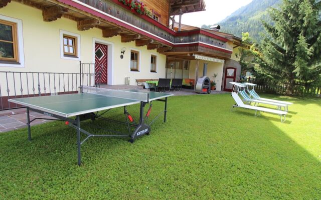 Charming Holiday Home With Private Swimming Pool in Salzburg