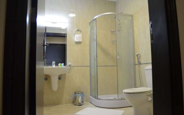 Larissa Suites