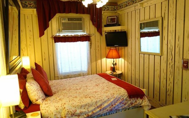 The Heirloom Inn