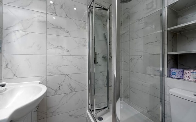 Sloane Street by CAPITAL