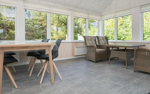 6 Person Holiday Home in Henne