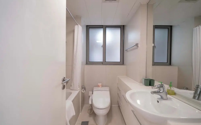 Tyms Family 1BR 1BA Apt Xujiahui