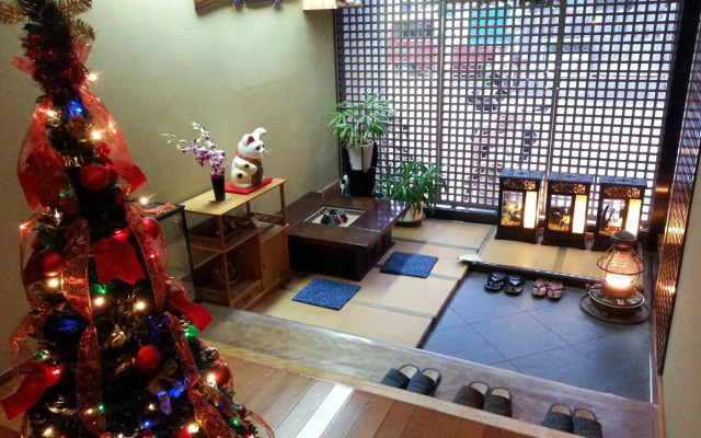 Dyeing and Hostel NAKASHIMAYA - Caters to Women