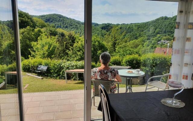 Schloßberg Ferienwohnung