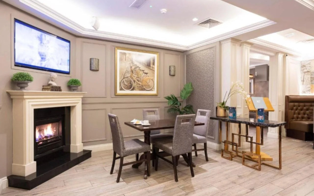 Schull Harbour Hotel & Leisure Centre