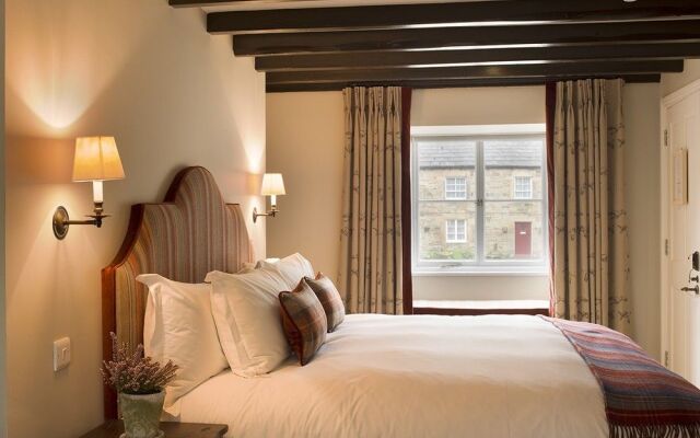 Lord Crewe Arms