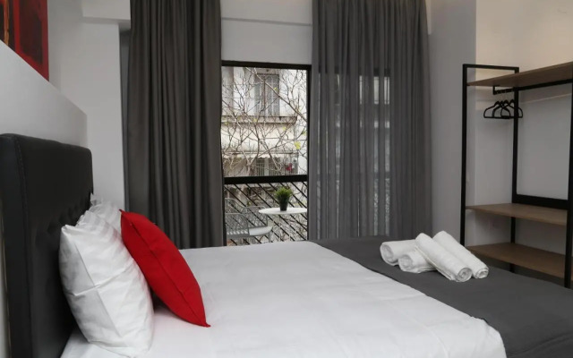 ZH Luxury Suites