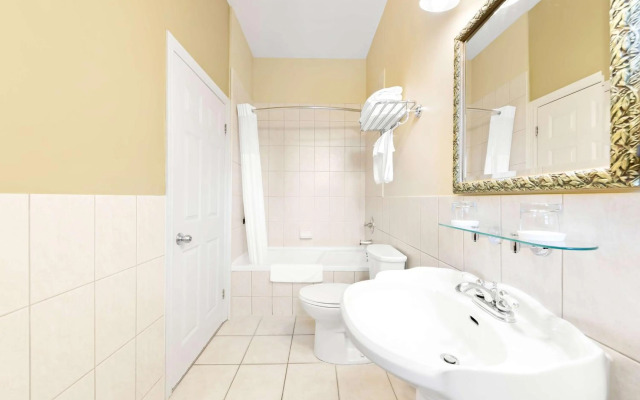 The Arlington Hotel, Bw Signature Collection