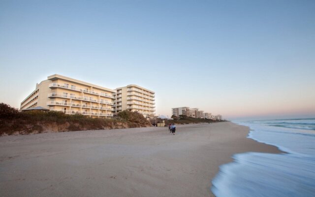 Crowne Plaza Melbourne - Oceanfront by IHG