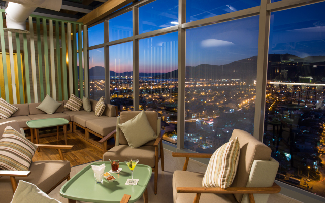 Fusion Suites Da Nang