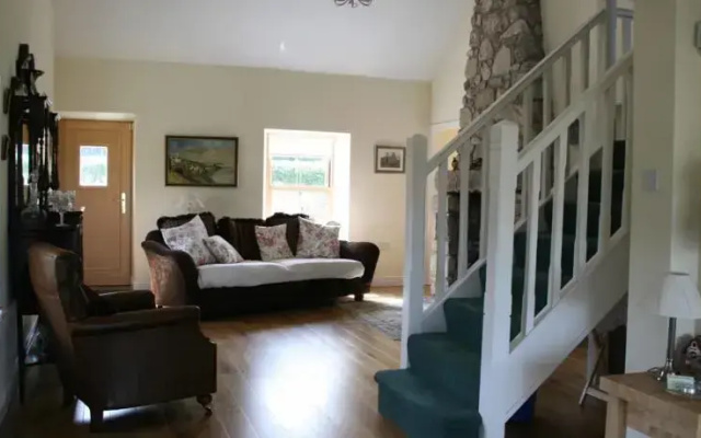 Waterstone Cottage
