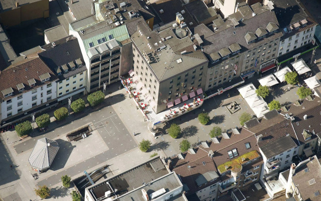Tante ALMA's Mülheimer Hotel