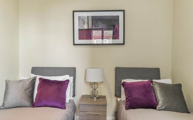 Luxury 2 Bedroom Apartments with Parking
