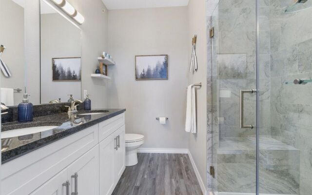 A Little Slice of Branson - Ozarks Views