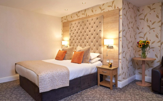 The Kingston Theatre Hotel