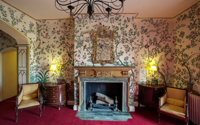 Donnington Grove Country Club