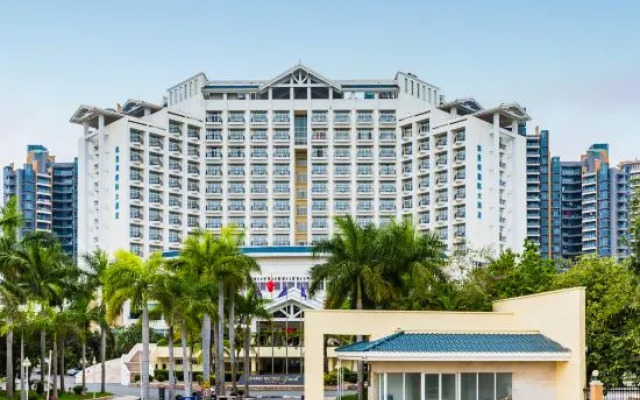 Seaview Bay Hotel