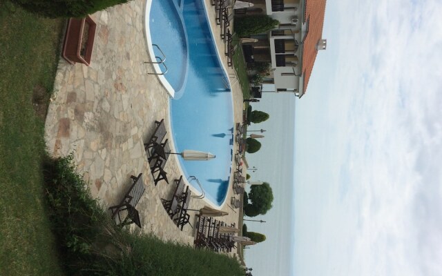 TSB Sun Coast Apartments