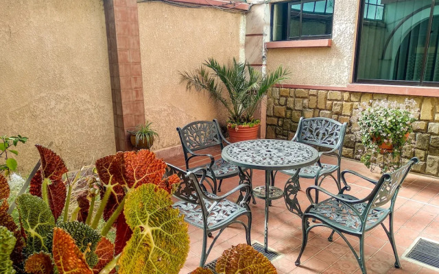 Hostal Gobernador