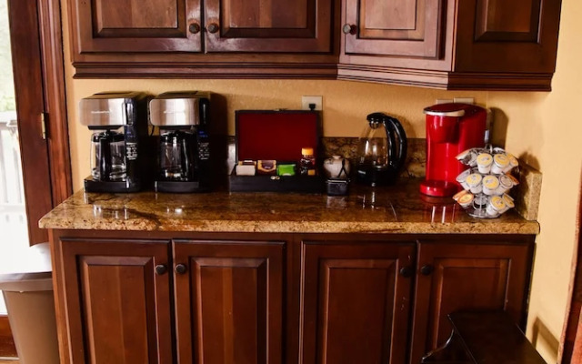 Banner Elk Winery & Villa