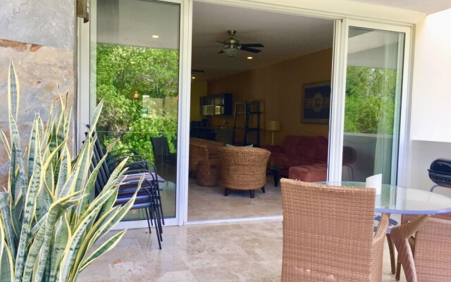 Mamitas Village by Casago