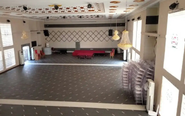 Room-choice Gate Hotel-business Double