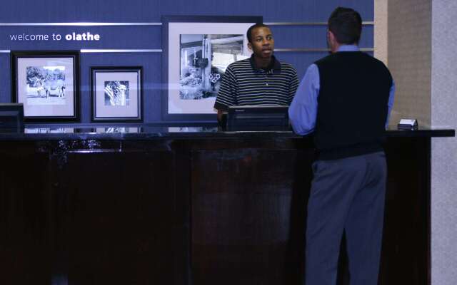Hampton Inn Olathe
