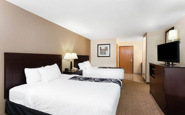 La Quinta Inn & Suites by Wyndham Frankfort