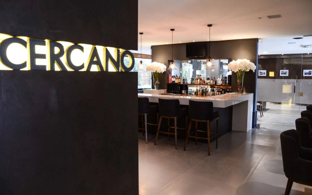 Hotel Cercano