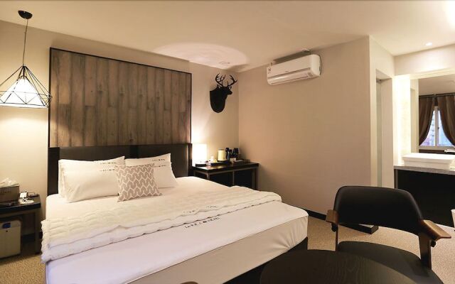 Hotel Idea Gupo