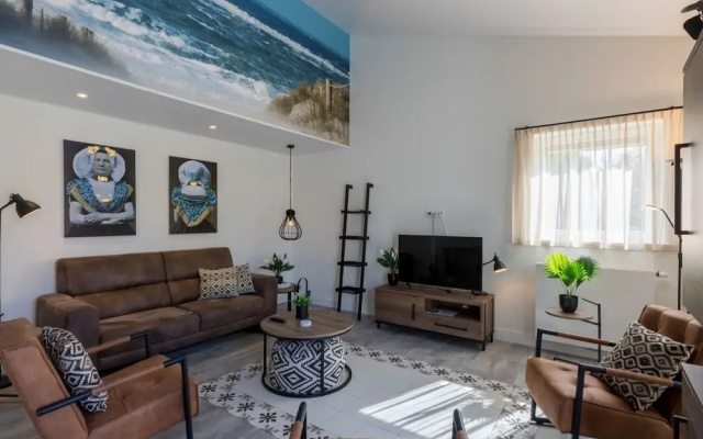 Stylish Holiday Home in Oostkapelle With Terrace