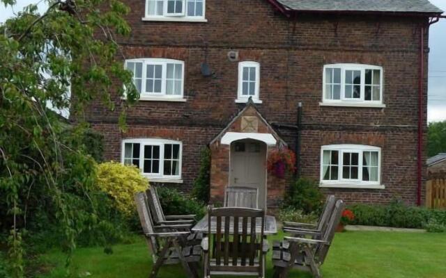 Birtles Farm Bed and Breakfast