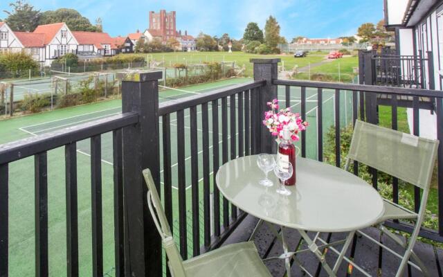 1 Bell Lodge, Thorpeness