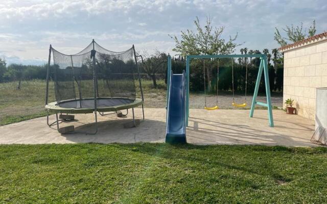 Villa Mediterranea for 10 , new luxury Villa .