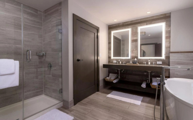 The Stella Hotel, Autograph Collection