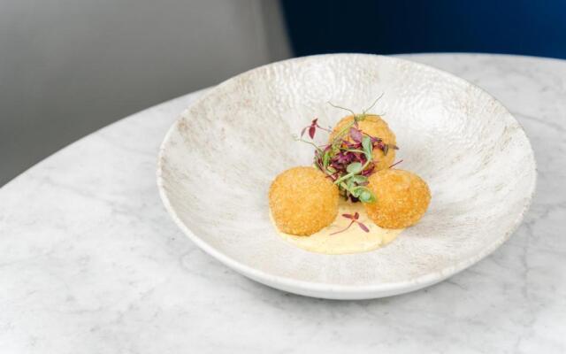 voco Grand Central Glasgow by IHG