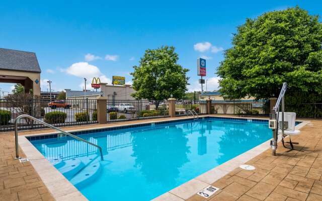 SureStay Plus Hotel by Best Western Jackson