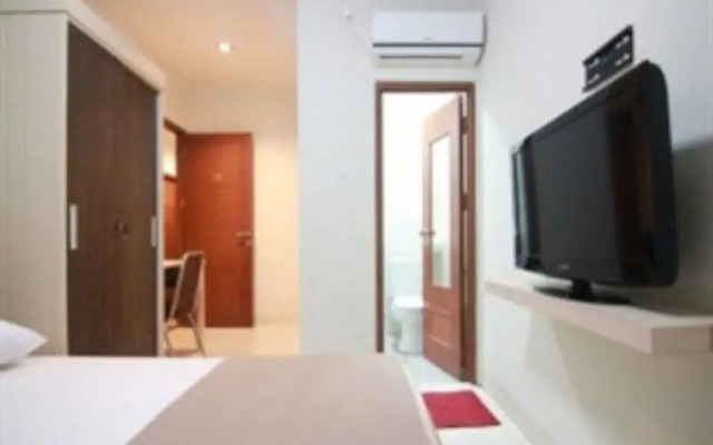 Cilandak Heights Hotel