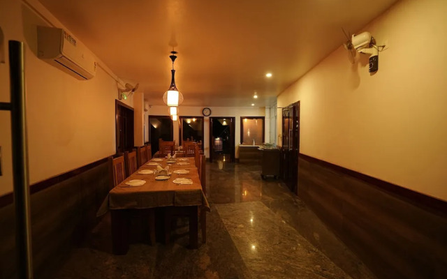 Mayookham Resorts