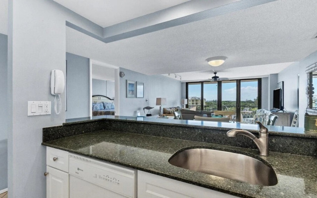 6415 Midnight Pass Road Unit 707