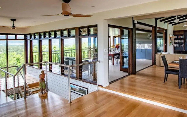 Bangalow - Best View in Port Douglas