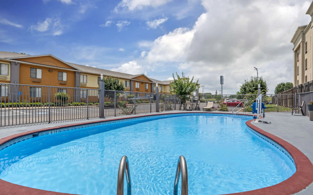 Best Western Canton Inn