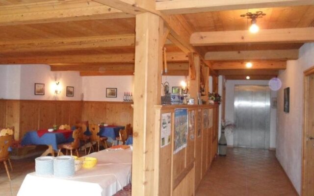 Sweet Cherry Boutique & Guesthouse Tyrol