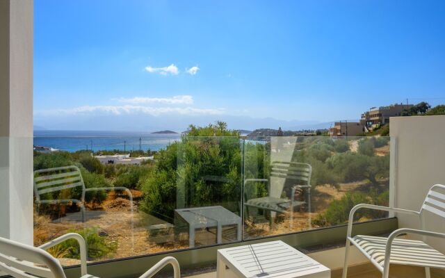Roots Suites in Crete