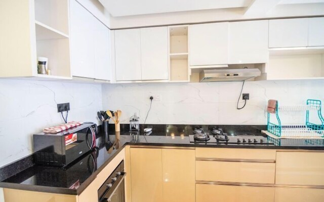 Lux Suites Urban Oasis Apartments