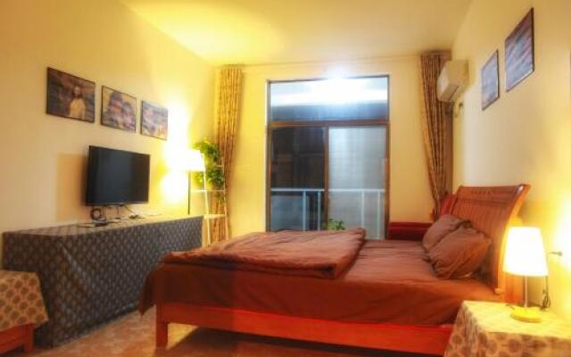 Huangshan October Guesthouse