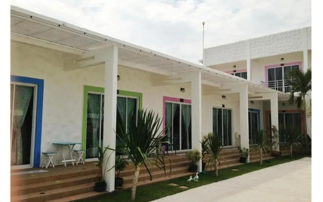 BaanChomJan @ Suanphung