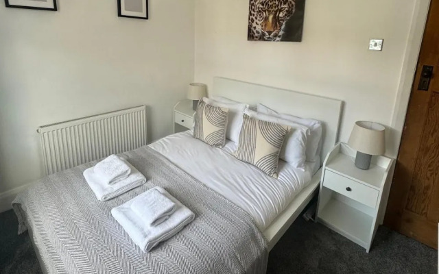 Simonside Apartment - 3 Bedrooms