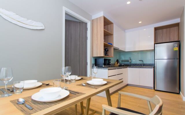 Apartment Near Bangtao Beach 2bdr 2bth